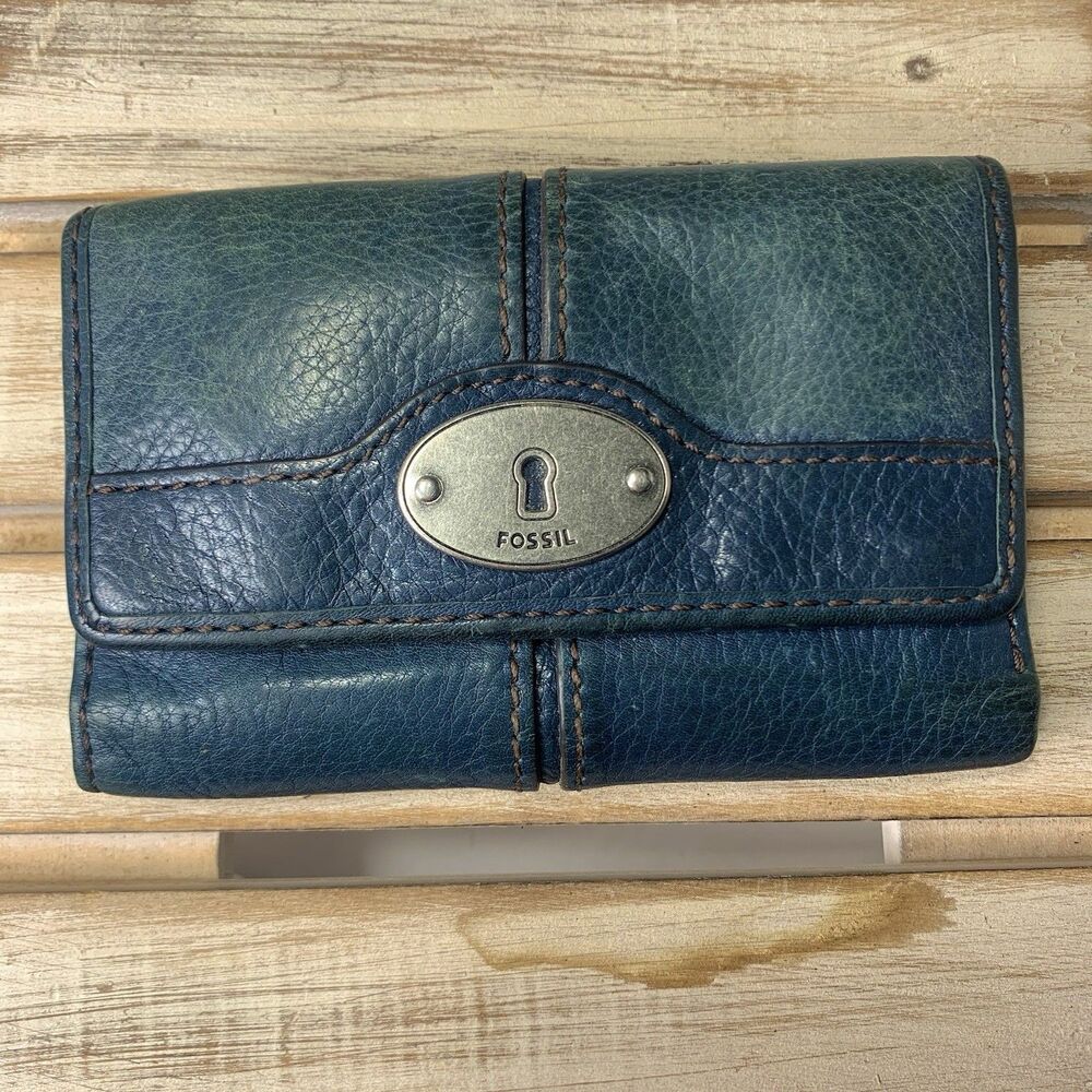 Fossil Leather Fold Over Tri Fold Wallet Clutch In Blue Teal Womens